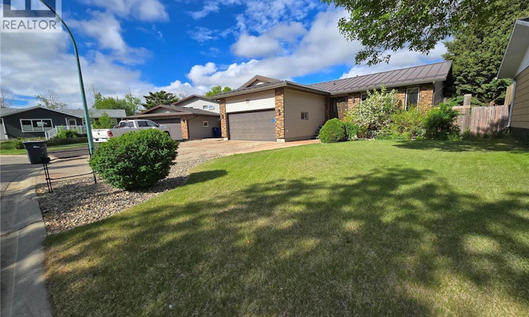 119 Montgomery Crescent