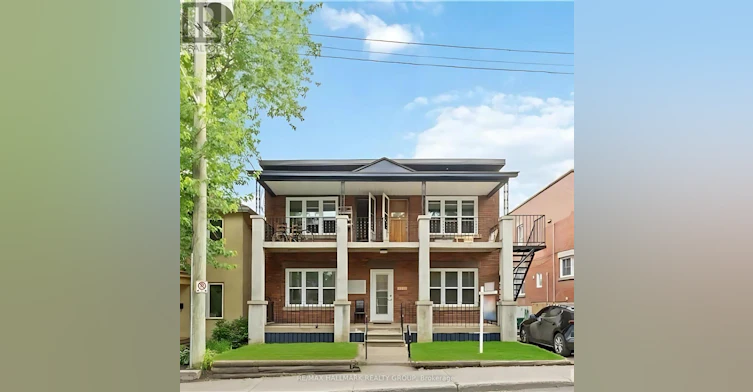 2-9 Acacia Avenue, Ottawa, ON, K1M 0P3