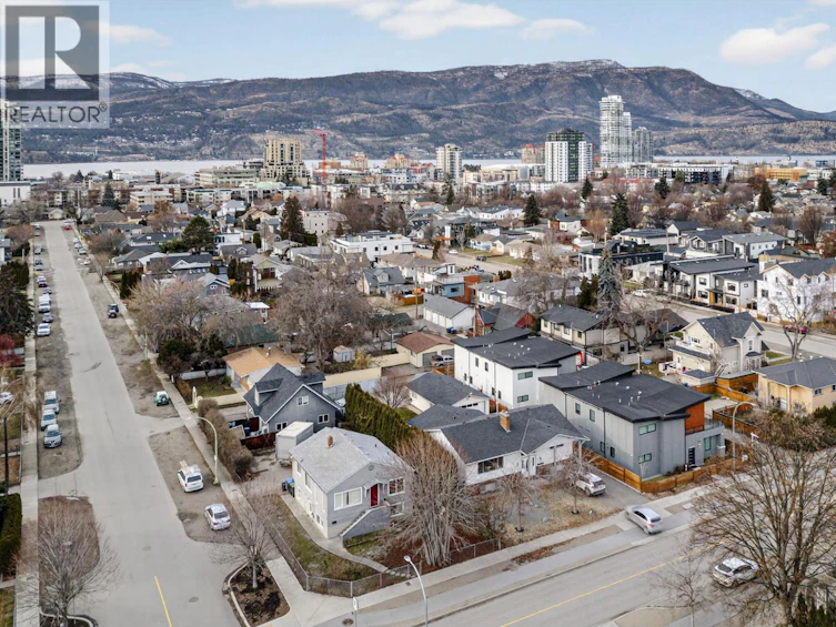 2-1452 Ethel Street, Kelowna, BC, V1Y 2X7 - 38