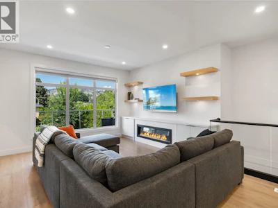 2-1452 Ethel Street - 5