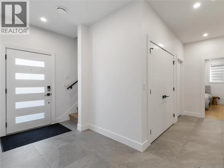 2-1452 Ethel Street, Kelowna, BC, V1Y 2X7 - 30