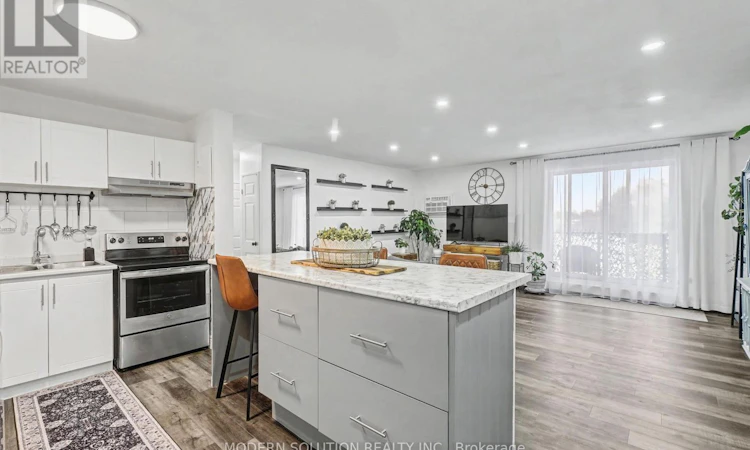 308-563 Mornington Avenue