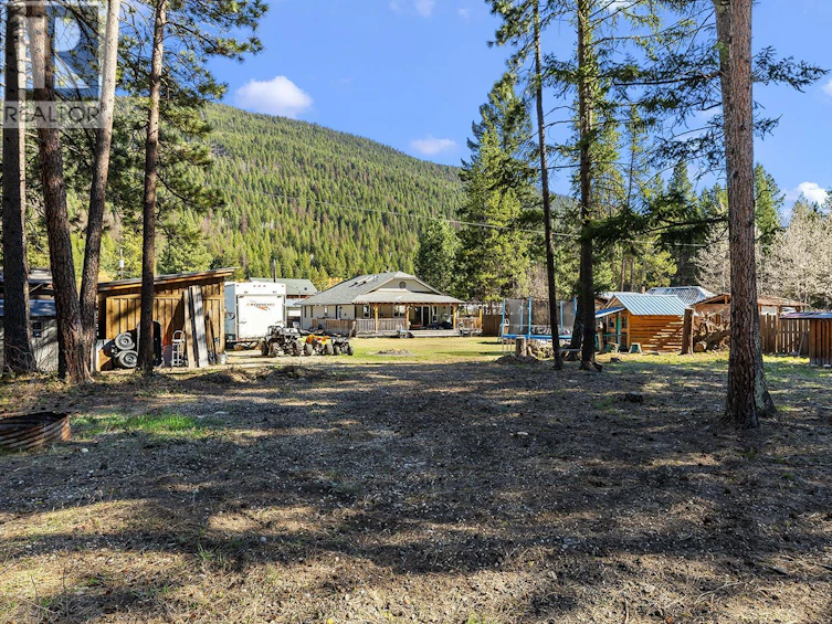 5835 3rd Street, Beaverdell, BC, V0H 1A0 - 14