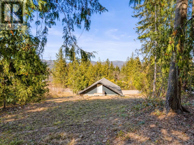3071 Cedar Drive, Blind Bay, BC, V0E 2W2 - 9