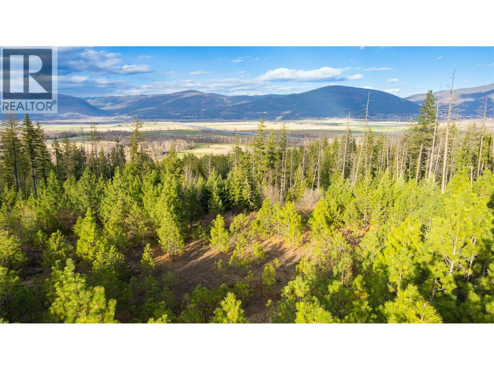 2075 Highland Crescent, Creston, BC, V0B 1G7