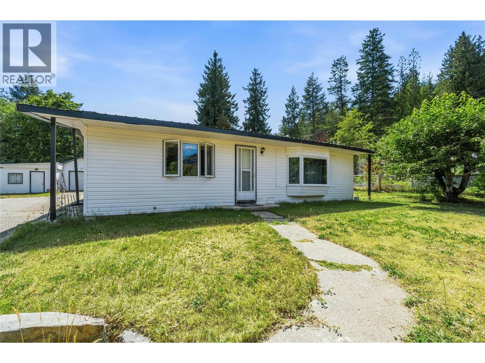 4640 NE 70 Avenue, Salmon Arm, BC, V0E 1K0