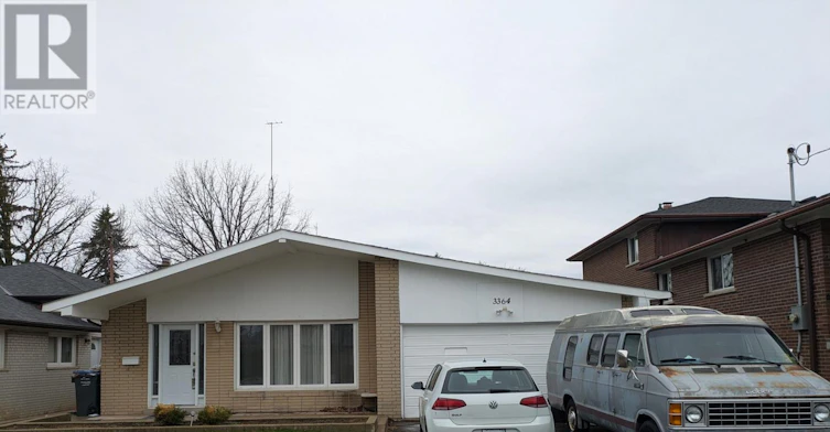 3364 Cedar Creek Drive, Mississauga, ON, L4Y 2Y1