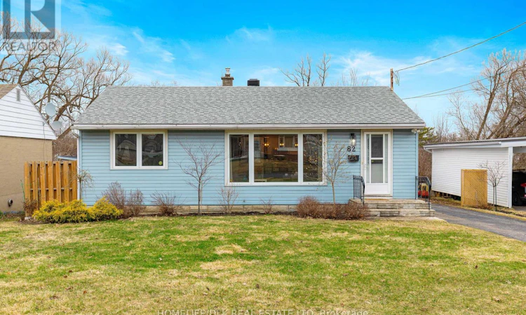 82 Brookview Crescent