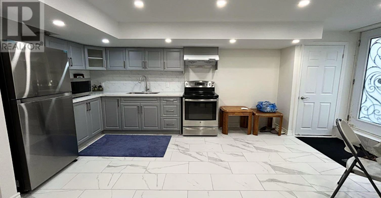 B-133 Sharavogue Avenue, Oshawa, ON, L1L 0G4 - 7