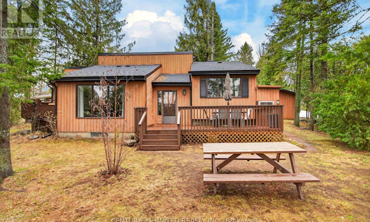 1732 Traders Trail