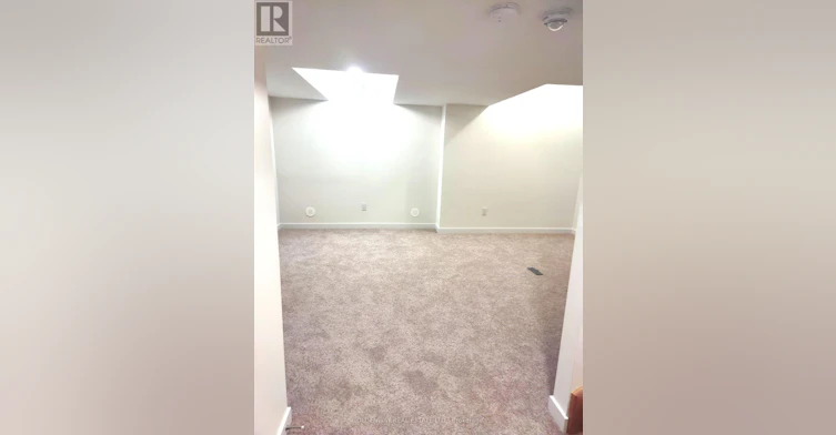 35 Wuhan Lane, Markham, ON, L6E 0V4 - 14