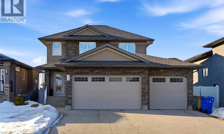 3809 Goldfinch Way