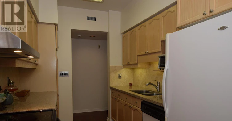 110-2199 Sixth Line, Oakville, ON, L6H 5V3 - 17