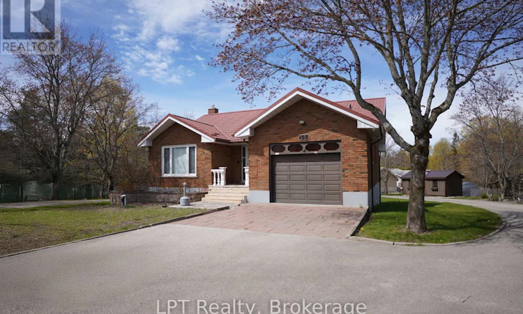 58 Allister Place