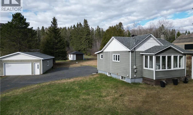 35 Titus Road