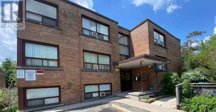 3-34 Erlesmere Avenue, Brampton, ON, L6W 2T6