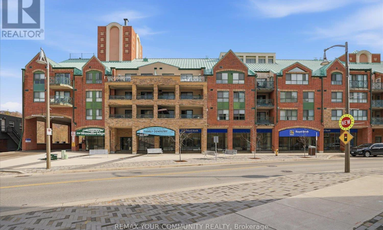 313-121 Woodbridge Avenue