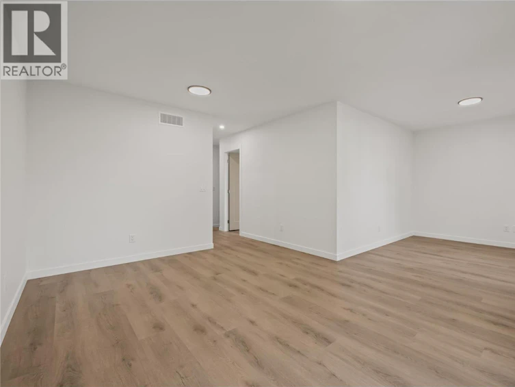 1-2957 Conlin Court, Kelowna, BC, V1Y 7S7 - 28