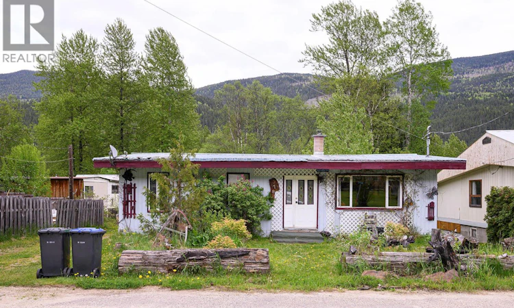 3782 River Drive