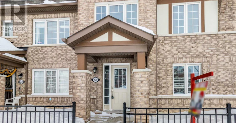 229 Remembrance Road, Brampton, ON, L7A 4P2 - 2