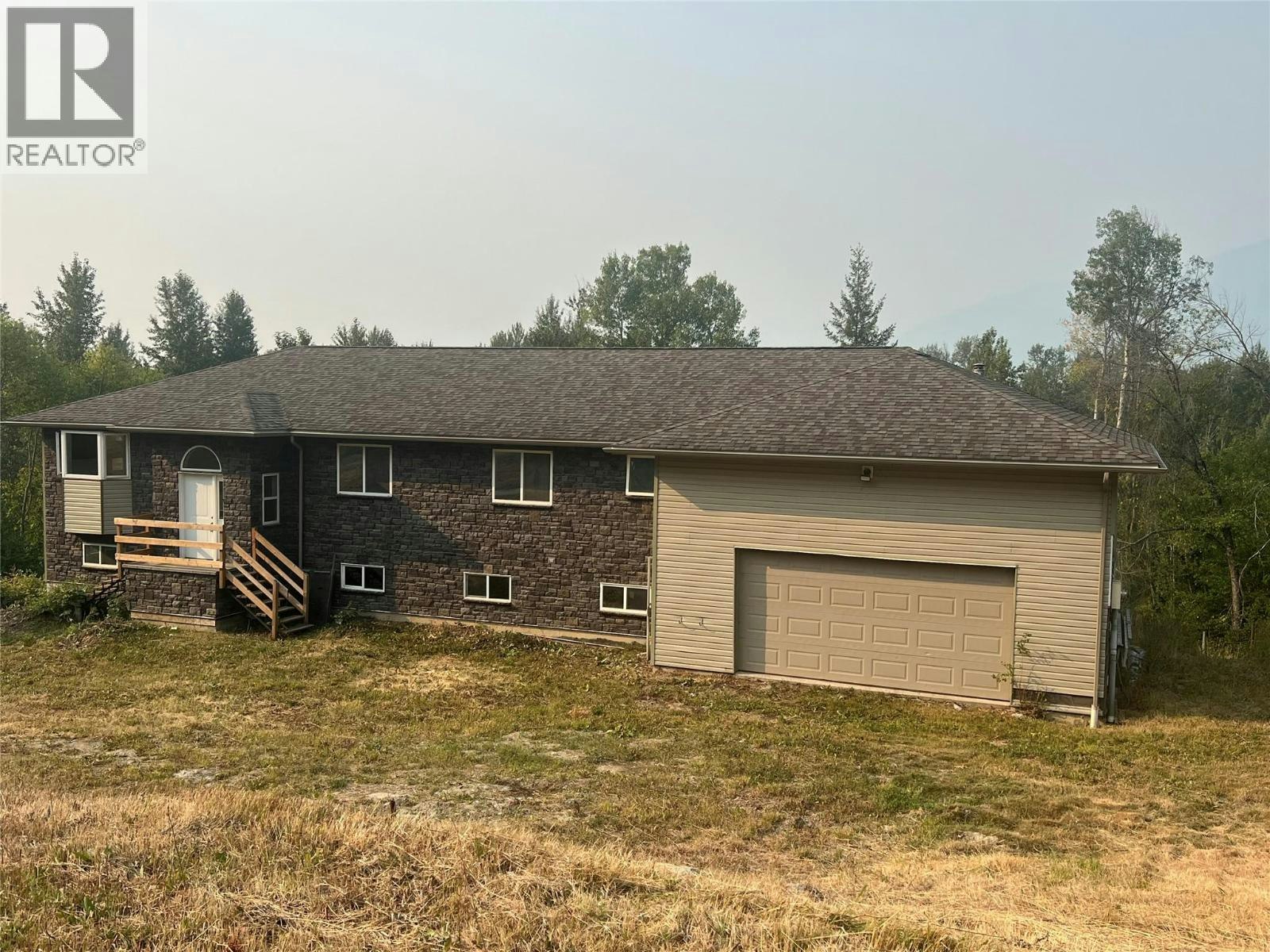 5423 3a Highway, Wynndel, BC, V0B 2N0