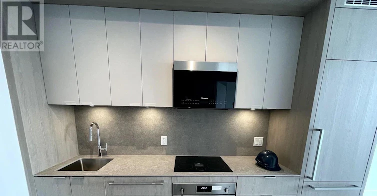 512-6 Greenbriar Road, Toronto, ON, M2K 1H4 - 2
