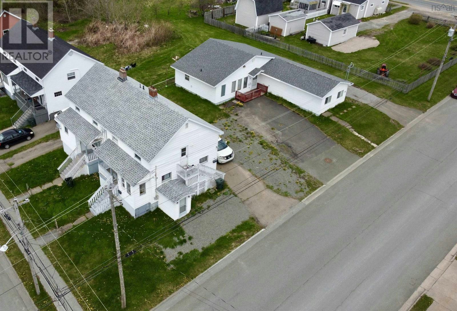 33 Inverness Street, Sydney, NS, B1P 0E2
