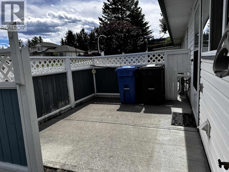 1-814 Cariboo Trail, 100 Mile House, BC, V0K 2E0 - 5