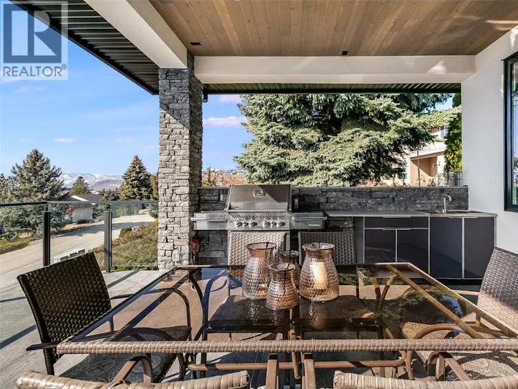 1296 Menu Road, West Kelowna, BC, V1Z 3K2 - 13