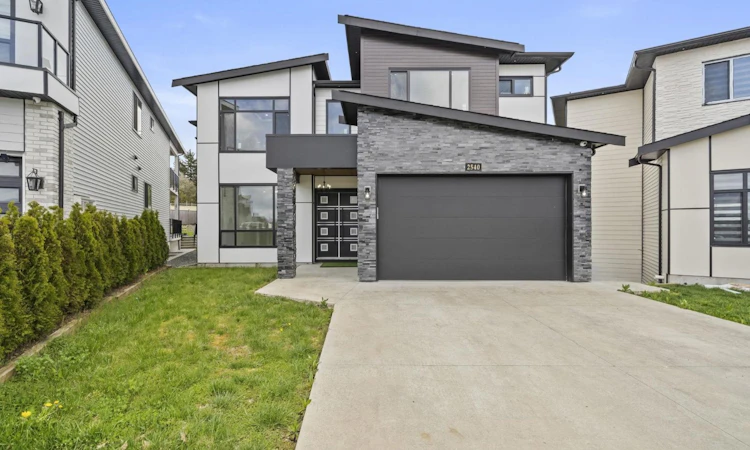 2540 Terminal Court