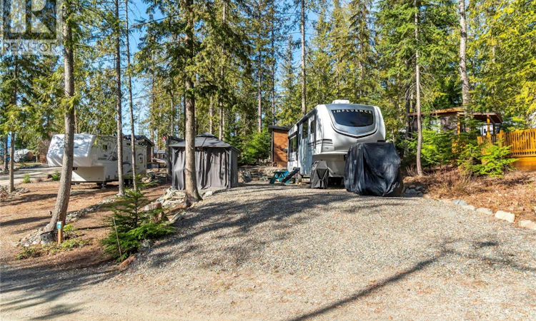 Lot 112-5363 Squilax Anglemont Road