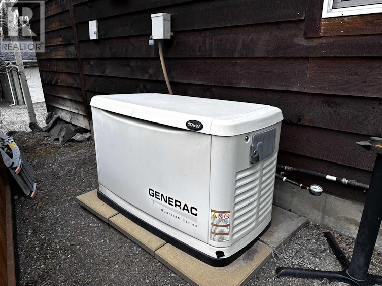 6361 Moose Point Drive, 100 Mile House, BC, V0K 2K1 - 39