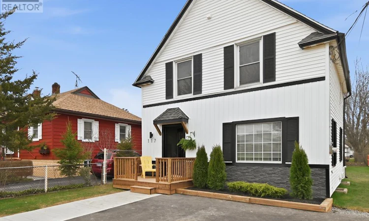 117 Humboldt Parkway