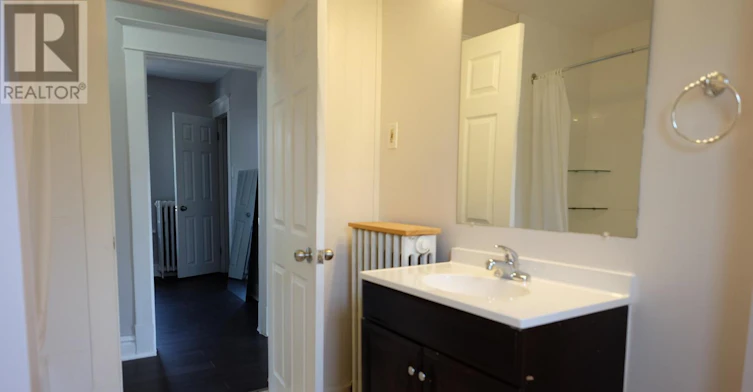 2-5029 Fourth Avenue, Niagara Falls, ON, L2E 4P5 - 16