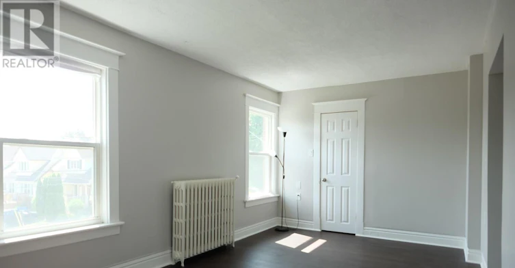 2-5029 Fourth Avenue, Niagara Falls, ON, L2E 4P5 - 6