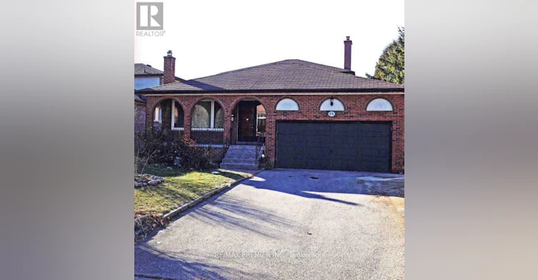 MAIN-56 Fairchild Avenue, Toronto, ON, M2M 1T7