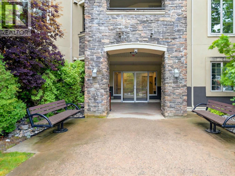 2518-1873 Country Club Drive, Kelowna, BC, V1V 2W6 - 3