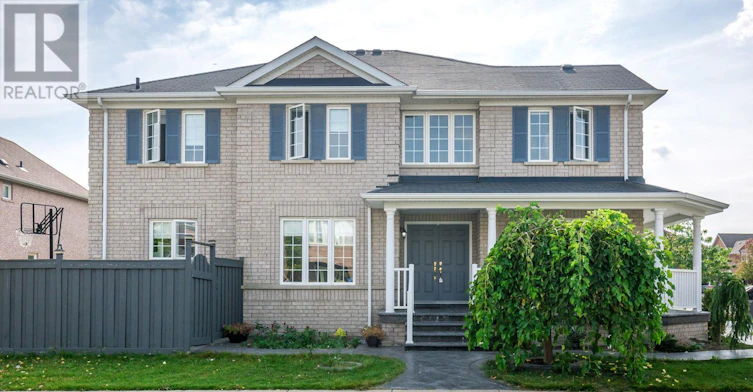 24 Conklin Drive, Brampton, ON, L7A 3P5 - 2