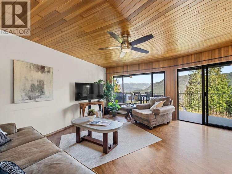2631 Grand View Place, Blind Bay, BC, V0E 1H2 - 7