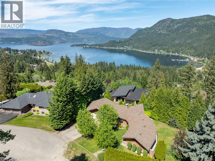 2631 Grand View Place, Blind Bay, BC, V0E 1H2