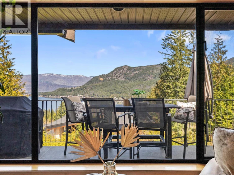 2631 Grand View Place, Blind Bay, BC, V0E 1H2 - 11