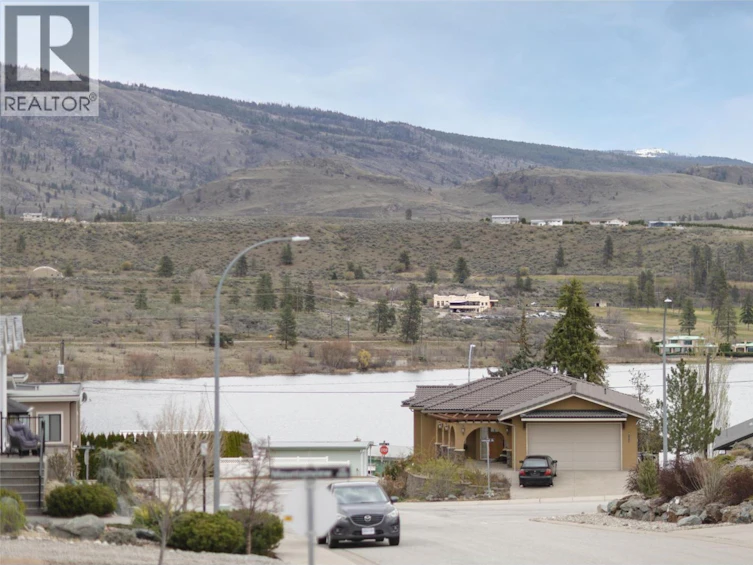 397 Chardonnay Avenue, Oliver, BC, V0H 1T4 - 37