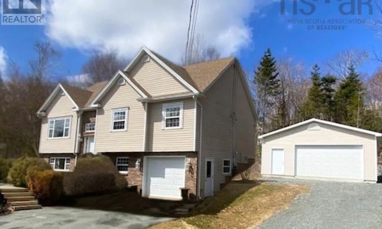 80 Rivendale Drive