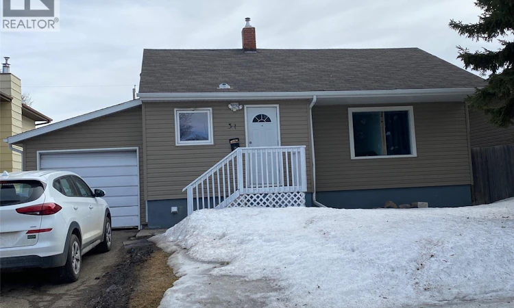 31 Irwin Avenue