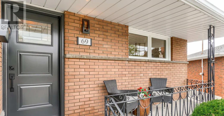 UPPER LEVEL-69 Heather Road, Hamilton, ON, L8K 3V9 - 2