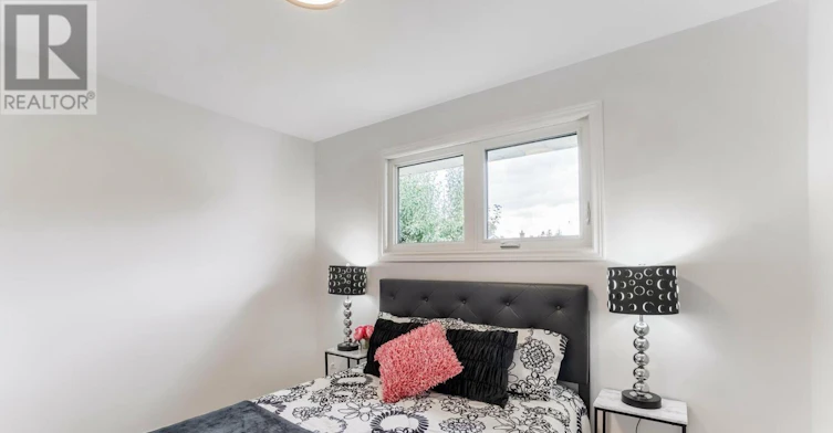 UPPER LEVEL-69 Heather Road, Hamilton, ON, L8K 3V9 - 12