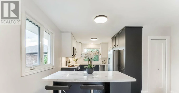 UPPER LEVEL-69 Heather Road, Hamilton, ON, L8K 3V9 - 6