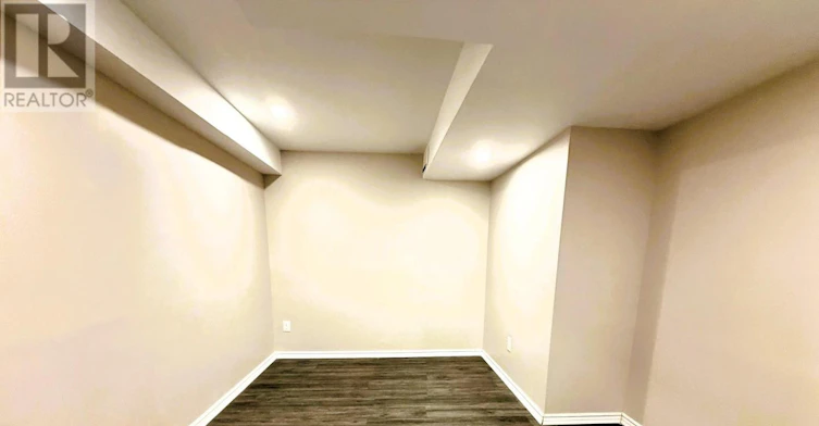 LOWER-53 Stollar Boulevard, Barrie, ON, L4M 6N3 - 9