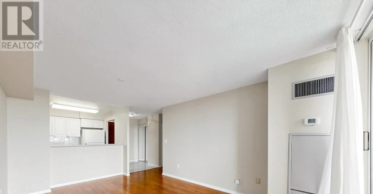 706-28 Pemberton Avenue, Toronto, ON, M2M 4L1 - 8