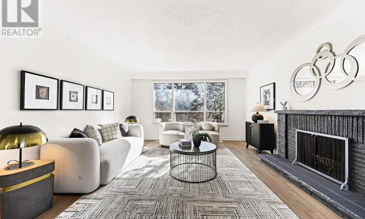 81 Maxome Avenue